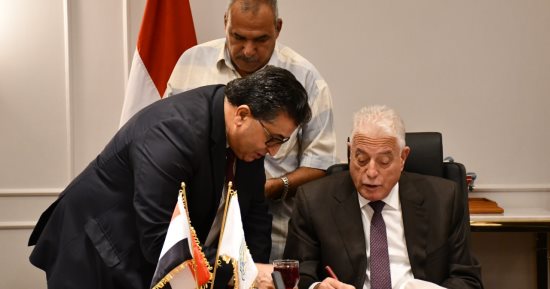 محافظ جنوب سيناء يقرر النزول بسن القبول بالصف الأول الابتدائى لـ5 سنوات و6 أشهر