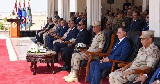 الرئيس السيسي يتقدم بخالص العزاء لأسر الضحايا المصريين المتوفين فى ليبيا