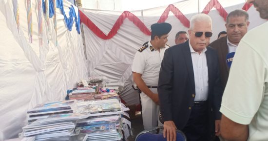 محافظ جنوب سيناء يفتتح أول مقر لمعرض "أهلا مدارس" بشرم الشيخ.. صور وفيديو