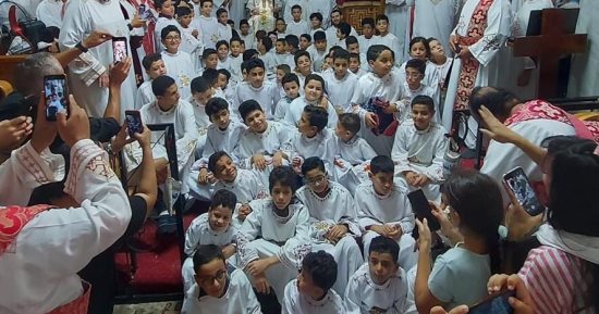 الاحتفالات بعيد النيروز.. نشاط رعوى مكثف للأنبا باخوميوس في مطروح