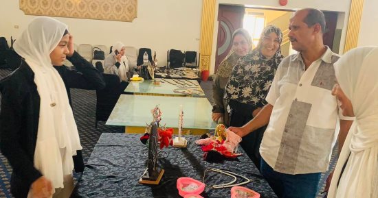 مدير شباب ورياضة الأقصر يفتتح معرض تمكين الشباب للمنتجات اليدوية والحرفية.. صور