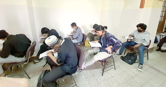مصر قبلة الدراسة للطلاب الوافدين.. تفاصيل المبادرة المصرية للمنح الدراسية EGYAID والسياحة التعليمية.. 32 ألفا بالمرحلة الجامعية والدراسات العليا.. وطلاب السودان وفلسطين وسوريا والسعودية والكويت الأكثر عددا