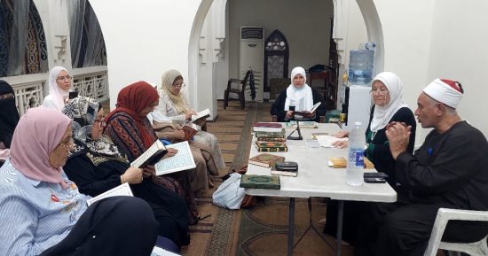 وكيل أوقاف الإسكندرية يتفقد مقرأة الواعظات ومجلس الفتوى   