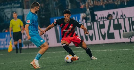 آينتراخت فرانكفورت يتعادل مع بوخوم 1 - 1 في الدوري الألماني بمشاركة مرموش
