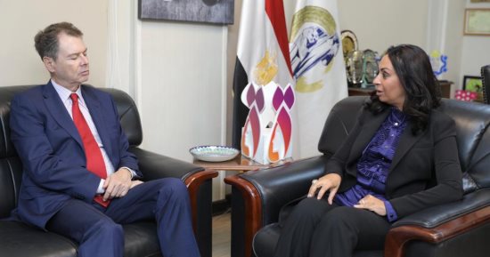 مايا مرسى تستقبل السفير الإسبانى فى مصر وتستعرض جهود تمكين المرأة