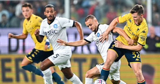 نابولي يخطف تعادلا مثيرا من جنوى في الدوري الإيطالي.. فيديو