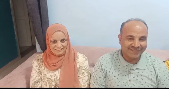 "اليوم السابع" فى منزل أسرة "عادل" بعد زيارة الرئيس السيسي لهم فى قرية سدس ببنى سويف.. أم عبدالله: عزمت رئيس الجمهورية من شرفة المنزل وفوجئت بتلبيته الدعوة.. عادل: أهديت للرئيس سبحتى وشعرت أنه واحد مننا.. صور