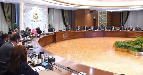 رئيس الوزراء يوجه باستمرار الاجتماعات التحضيرية لتوفير الخدمات للحجاج المصريين