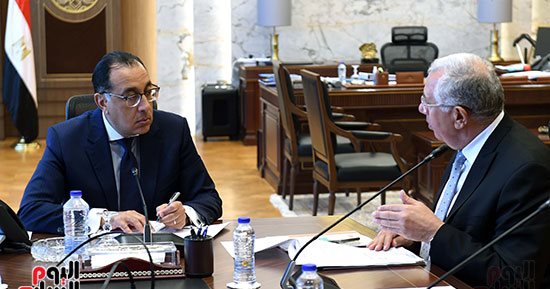 رئيس الوزراء يستعرض مع وزير الزراعة التركيب المحصولى للموسم الزراعى 2022/2023