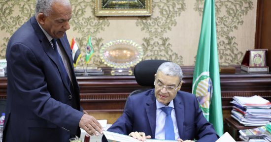 محافظ المنيا يعلن دخول 23 مدرسة جديدة للخدمة في العام الدراسي الجديد