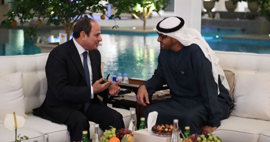 الرئيس السيسى والشيخ محمد بن زايد يؤكدان اعتزازهما بالعلاقات الأخوية بين مصر والإمارات.. الزعيمان يبحثان التعاون الاقتصادي والاستثمارات المشتركة.. والاستفادة من التجربة المصرية الناجحة في استضافة "كوب27"