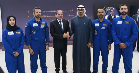 الرئيس السيسى والشيخ محمد بن زايد يؤكدان اعتزازهما بالعلاقات الأخوية الوطيدة بين مصر والإمارات