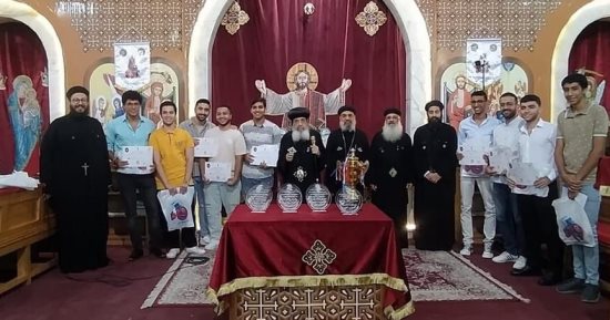 إيبارشية المعادى والبساتين ودار السلام تنظم مهرجانا لتكريم أوائل الثانوية