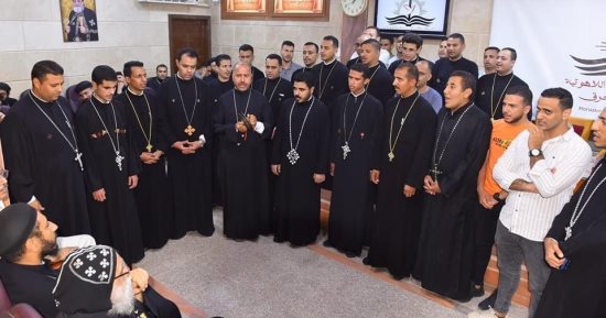 الكنيسة تعلن بدء العام الدراسي بإكليريكية المحرق ومعهد ديديموس