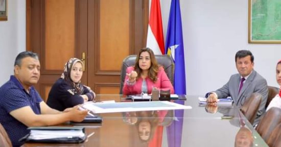 محافظ دمياط تناقش مقترحات إعادة ترسيم الحدود الإدارية للمحافظة