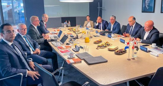 جمال الدين يلتقى شركة Shell العالمية لبحث تموين السفن بالوقود الأخضر والغاز المسال
