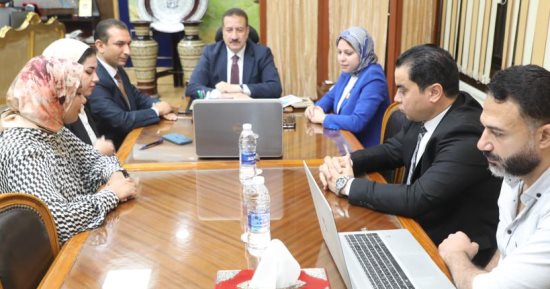محافظ المنوفية يلتقى وفد المبادرة الوطنية لتطوير الصناعة المصرية "ابدأ".. صور