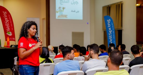 مؤسسة حياة كريمة تنظم معسكراً شبابياً بوادى النطرون بالتعاون مع "سبرينج ويل"