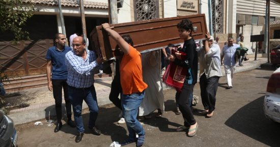 وصول جثمان عز الدين نجيب لأداء صلاة الجنازة بمسجد جمال الدين الأفغانى