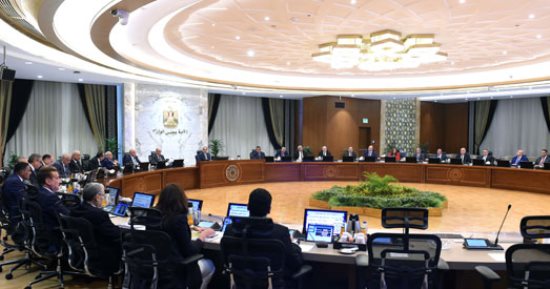 رئيس الوزراء يترأس اجتماع مجلس المحافظين 