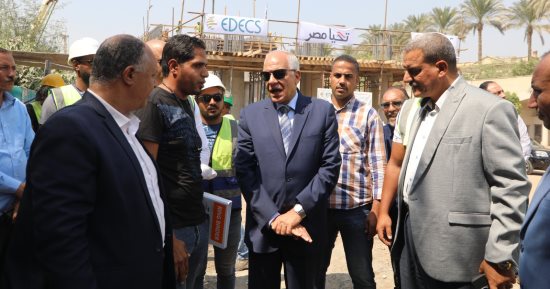 محافظ الجيزة يتابع إنشاء محاور مرورية بمراكز أبو النمرس والحوامدية والبدرشين