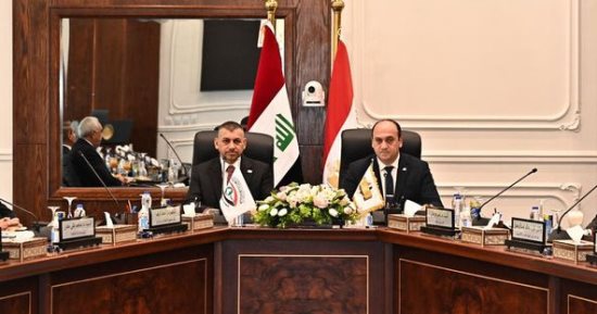 رئيسا الرقابة الإدارية والنزاهة العراقية يوقعان مذكرة تفاهم بمجال مكافحة الفساد