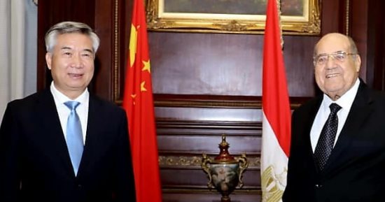 رئيس مجلس الشيوخ يستقبل وفد الحزب الشيوعى الصينى بمقر المجلس.. صور  