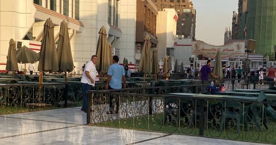 شاهد أحمد أيمن منصور ووالده وعيد فى الزمالك لحل أزمة انتقالهما للمصرى