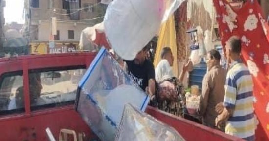 الجيزة: رفع إشغالات الباعة الجائلين بشارع الجمعية ببشتيل