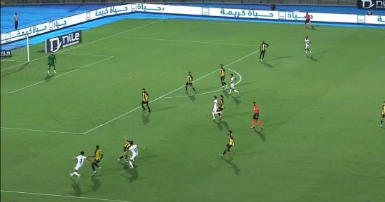 محمد سالم يهدد مرمى الزمالك برأسية في الدقيقة 24.. فيديو