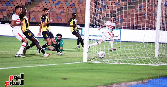 مصدر بلجنة الحكام: لا يمكن إعادة مباراة الزمالك والمقاولون إلا إذا اعترف أمين عمر بالخطأ