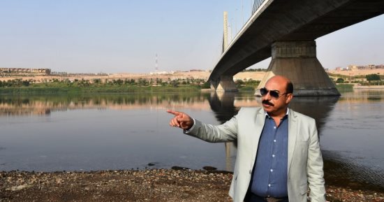محافظ أسوان يتفقد مشروع ممشى أهل مصر بكورنيش النيل الجديد 