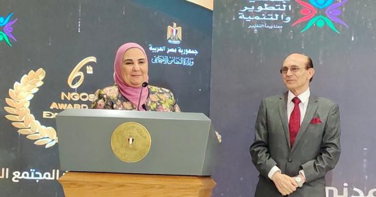 نيفين القباج: محمد صبحي أعماله فى كل بيت ولا نخجل من مشاهدتها