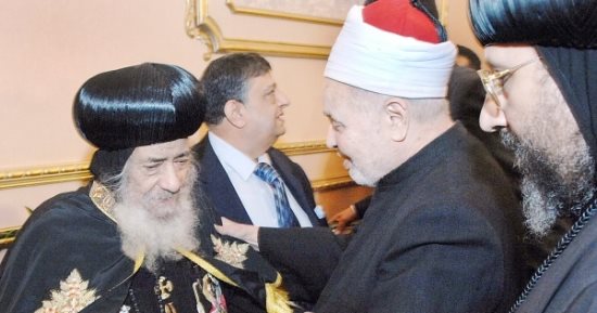 مصور البابا شنودة الثالث يكشف كواليس صداقته مع شيخ الأزهر السابق