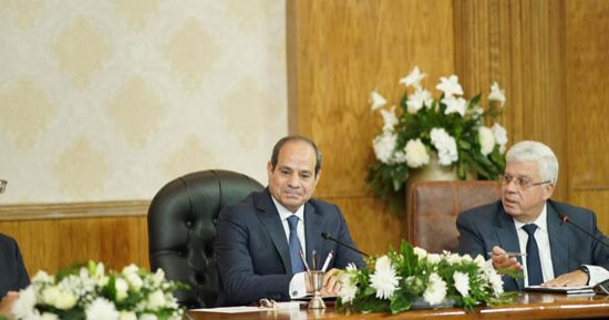 أخبار مصر.. الرئيس السيسي يوصى رؤساء الجامعات بحسن معاملة الطلاب