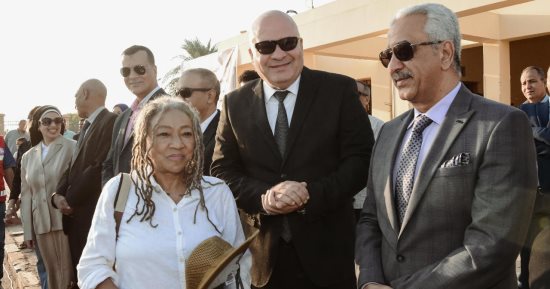 محافظ قنا يشهد الاحتفال بيوم السياحة العالمى بمعبد دندرة