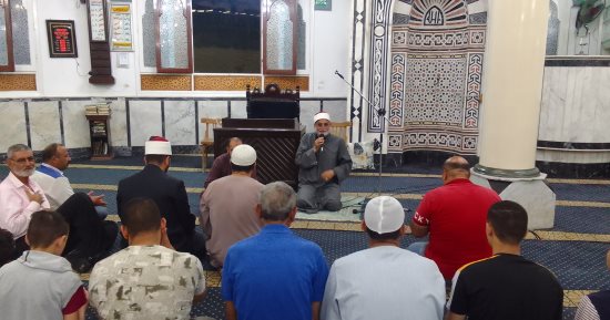 مساجد دمياط تحتفل بذكرى المولد النبوي بالصلاة على النبي.. صور