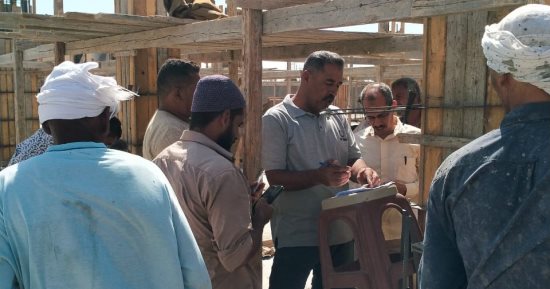 وزارة العمل: حصر عمالة غير منتظمة بمواقع عمل بالوادى الجديد