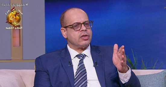 أكرم القصاص: الدولة استطاعت سد الثغرات فى البنية الأساسية آخر 10 سنوات