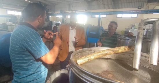 معصرة زيتون قرية الشباب بشمال سيناء تستعد لموسم إنتاج الزيت الجديد