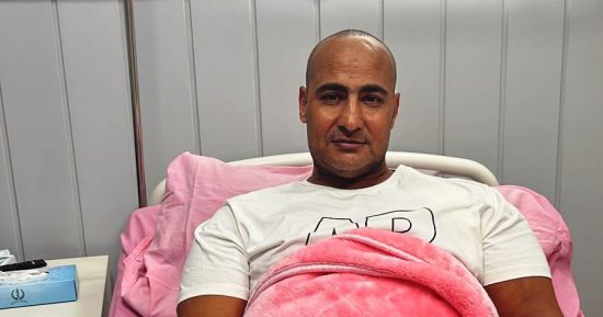 ننشر أول صور لأشرف فولة فى المستشفى بعد توجيهات الرئيس السيسى بعلاجه على نفقة الدولة