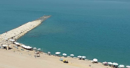 ارتفاع درجات الحرارة بالإسكندرية وخلو الشواطئ من المصطافين