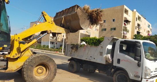 حملات نظافة وتطهير الصرف الصحى وتحرير محاضر وإزالة تعديات بكفر الشيخ.. صور