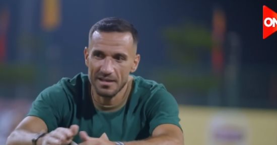 كابيتانو مصر.. على معلول: العكاوى أكتر أكلة مصرية بحبها ومش بحب الملوخية