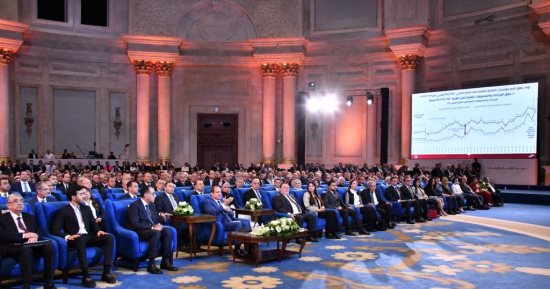 الرئيس السيسي للمصريين: اصمدوا.. وحولوا الظروف القاسية إلى منحة