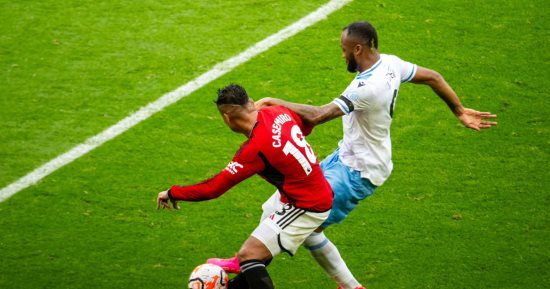 كريستال بالاس يزيد أوجاع مانشستر يونايتد في الدوري الإنجليزي.. فيديو