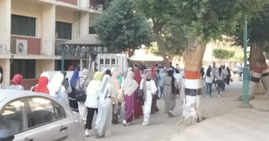 انطلاق الدراسة داخل جامعة سوهاج والاستعداد لاستقبال 70 ألف طالب وطالبة.. صور