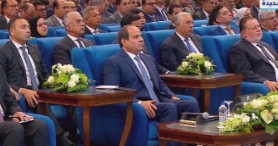 الرئيس السيسى للحكومة: أنا ما اعرفش حاجة اسمها 2030 كل المشروعات تخلص 2025