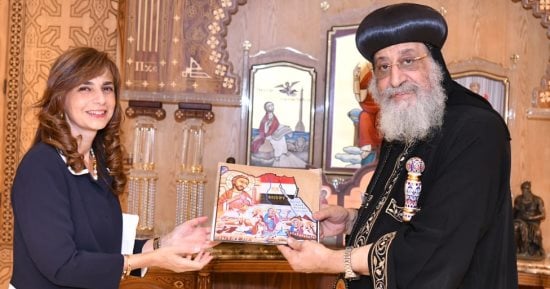 البابا تواضروس يستقبل قنصلى مصر الجديدين بشيكاغو ولوس أنجلوس وسفير إسبانيا بالقاهرة