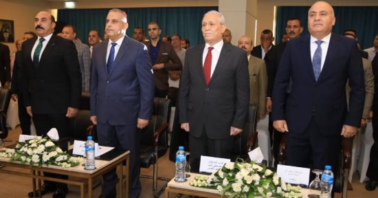 محافظ سوهاج يشارك فى مؤتمر "المبادرة الوطنية للمشروعات الخضراء الذكية" 